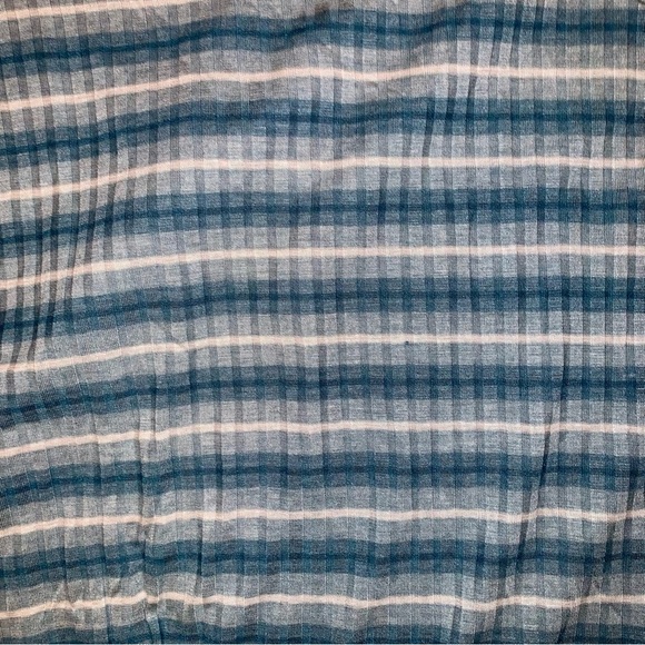 🔲LULAROE Blue Striped Women's Top "CLASSIC TEE" size Large - Picture 5 of 7